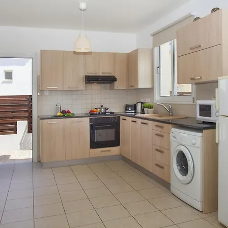 Imagine Your Family Renting This Luxury Contemporary Style Villa, 1455 Villa *